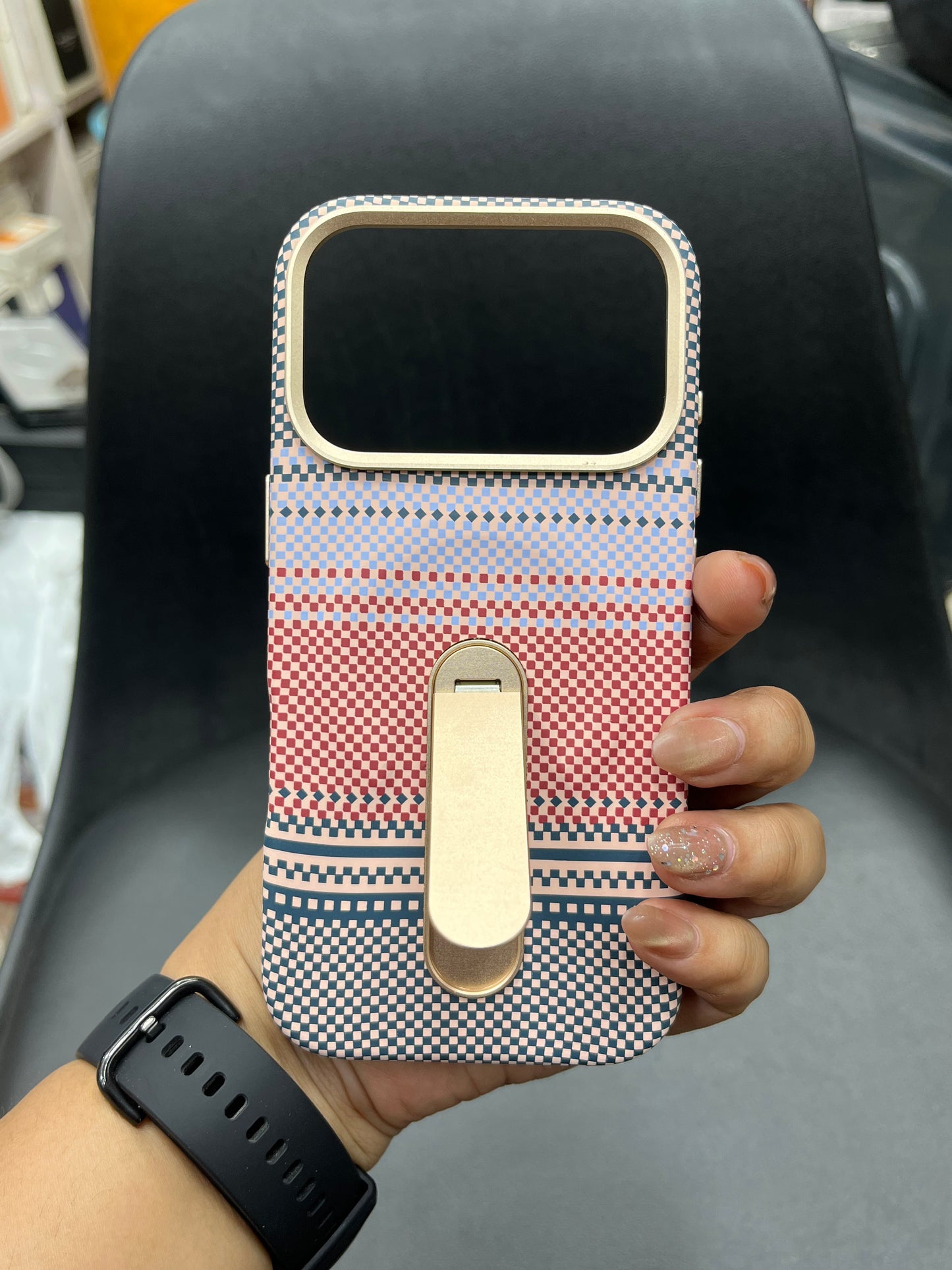 iPhone 17 Pro Jaipuriya Print Stand Case