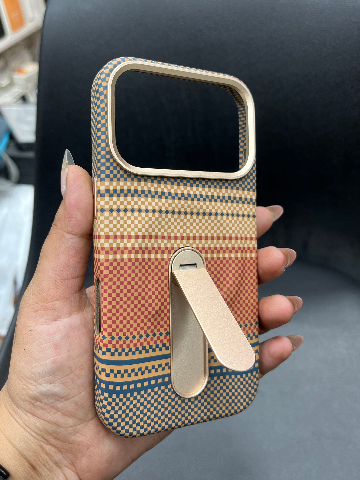 iPhone 17 Pro Jaipuriya Print Stand Case